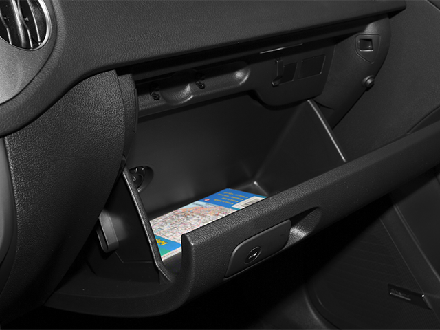 2012 Volkswagen Tiguan SE w/Sunroof & Nav