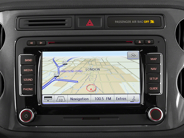 2012 Volkswagen Tiguan SE w/Sunroof & Nav