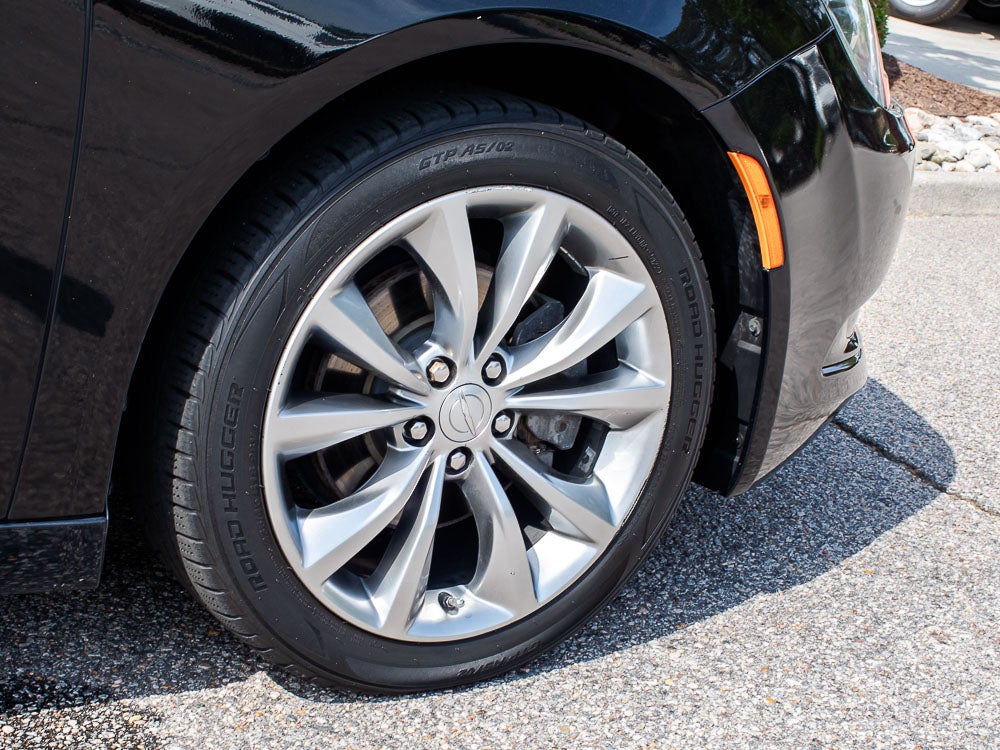 2016 Chrysler 200 S