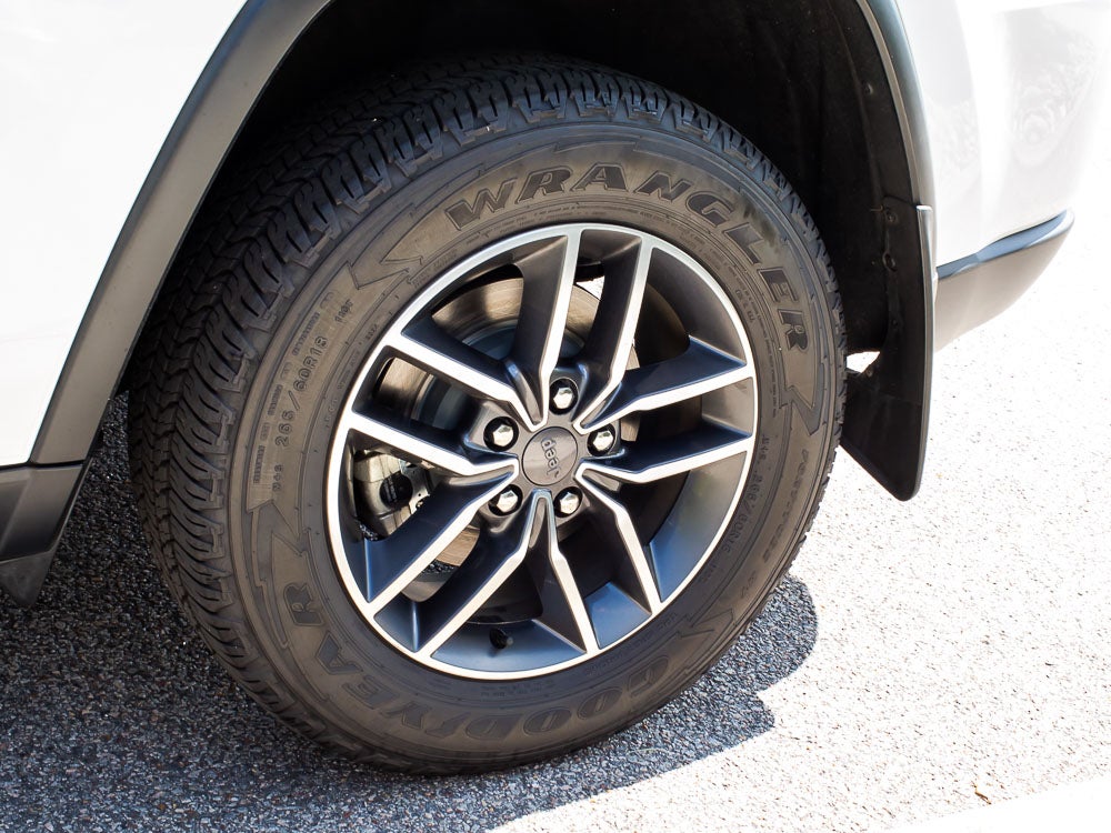 2019 Jeep Grand Cherokee Laredo E