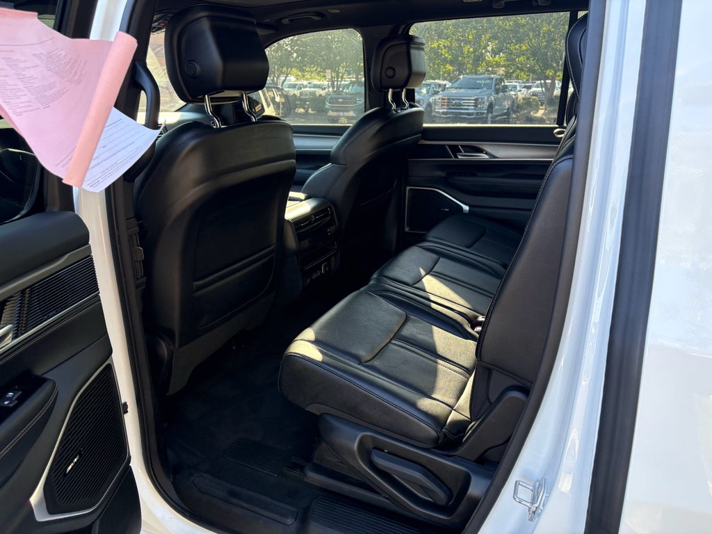 2024 Jeep Wagoneer Series II Carbide