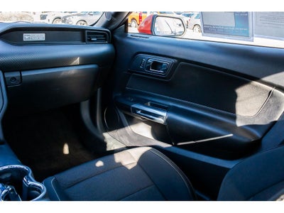 2015 Ford Mustang V6