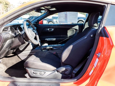 2015 Ford Mustang V6