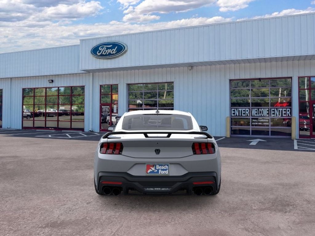 2026 Ford Mustang Dark Horse