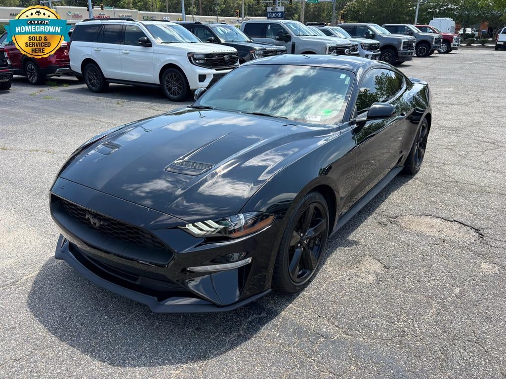 2022 Ford Mustang EcoBoost