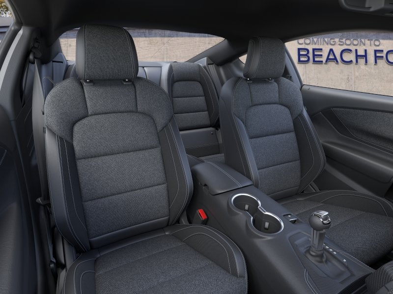 2026 Ford Mustang 2W