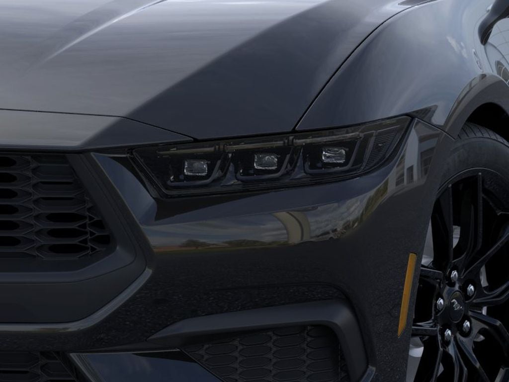 2026 Ford Mustang 2W