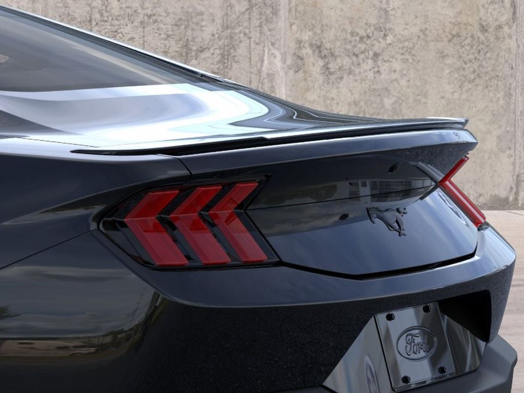 2026 Ford Mustang 2W