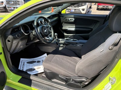 2020 Ford Mustang EcoBoost