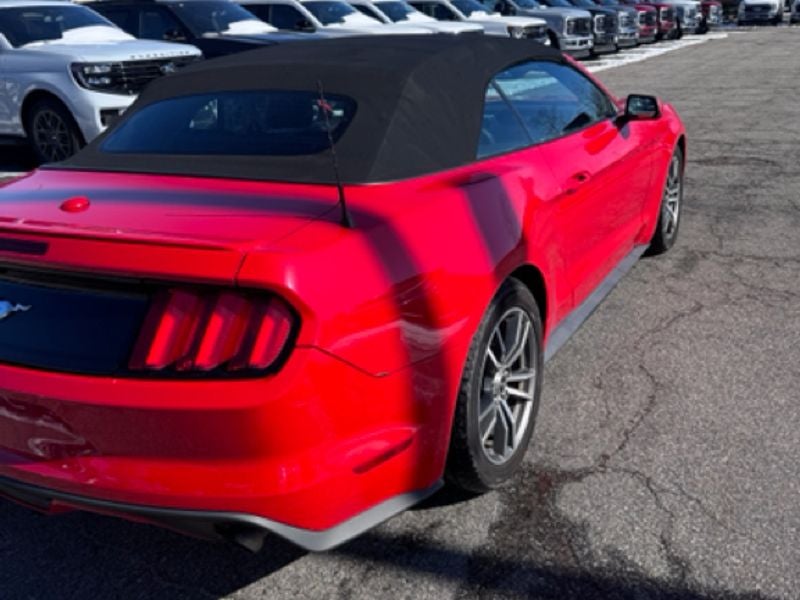 2017 Ford Mustang EcoBoost Premium