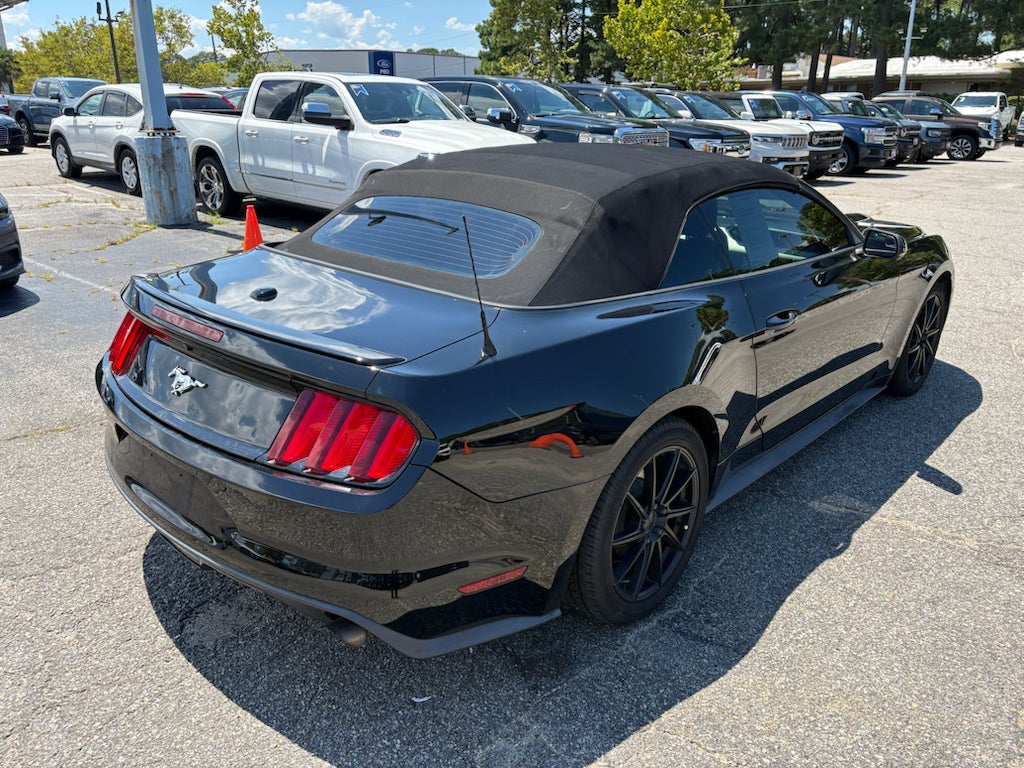 2017 Ford Mustang EcoBoost Premium