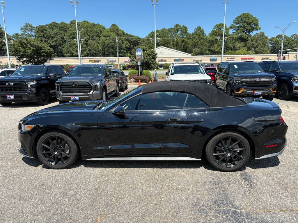 2017 Ford Mustang EcoBoost Premium