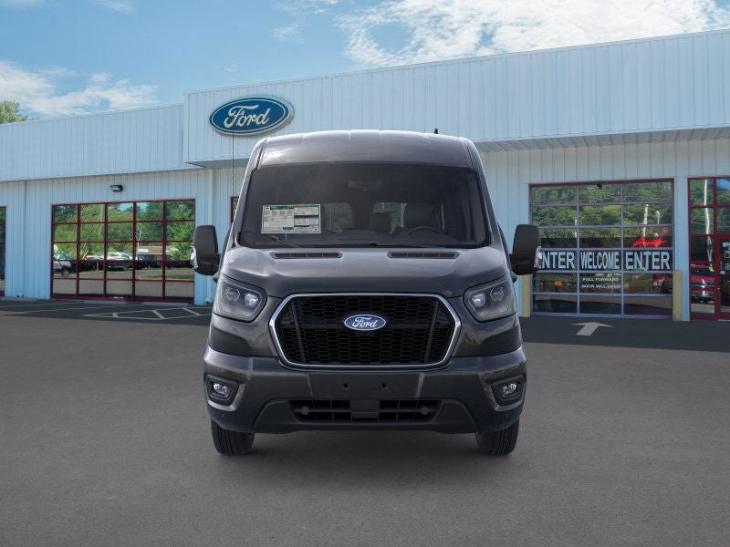 2026 Ford Transit Wagon XLT