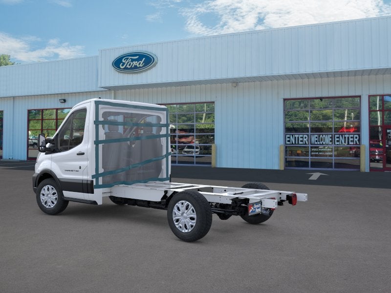 2026 Ford Transit Cutaway Base