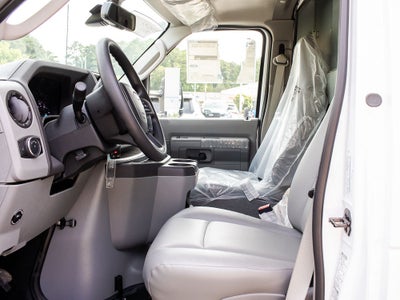 2027 Ford E-450 Super Duty Base