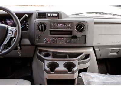 2027 Ford E-450 Super Duty Base