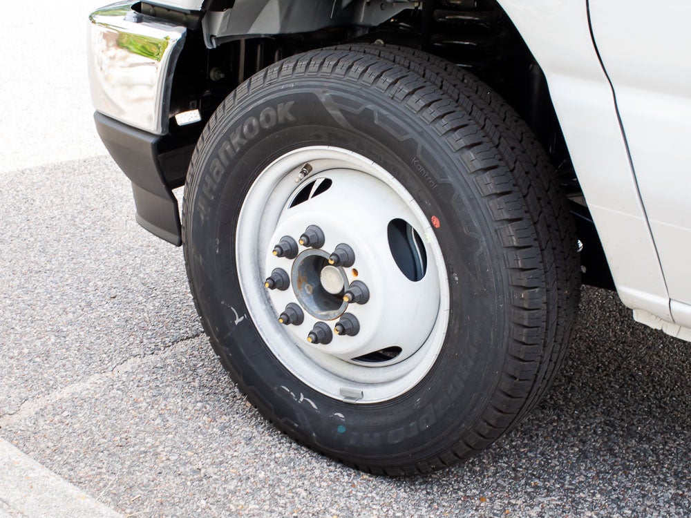 2027 Ford E-450 Super Duty Base