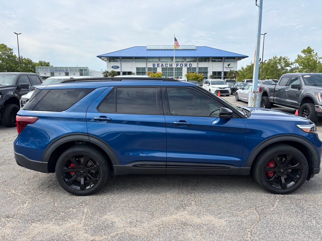 2021 Ford Explorer ST