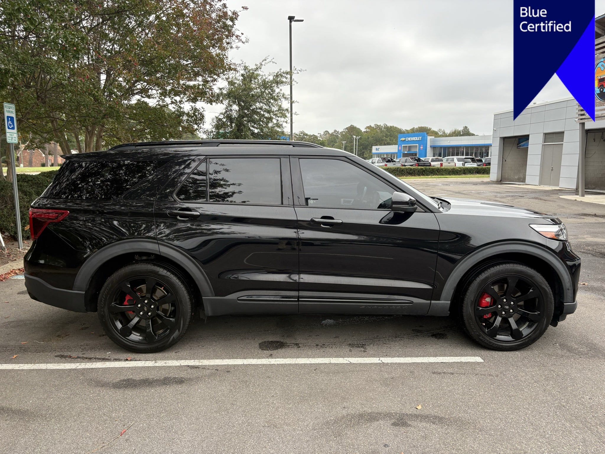 2020 Ford Explorer ST