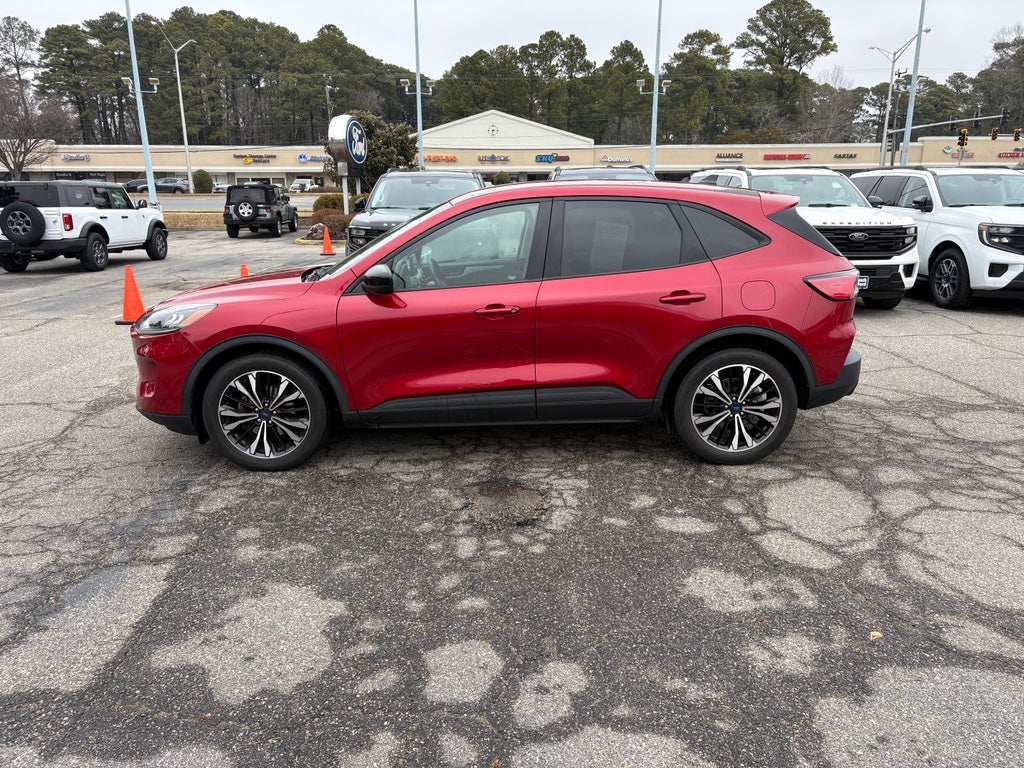 2022 Ford Escape SE