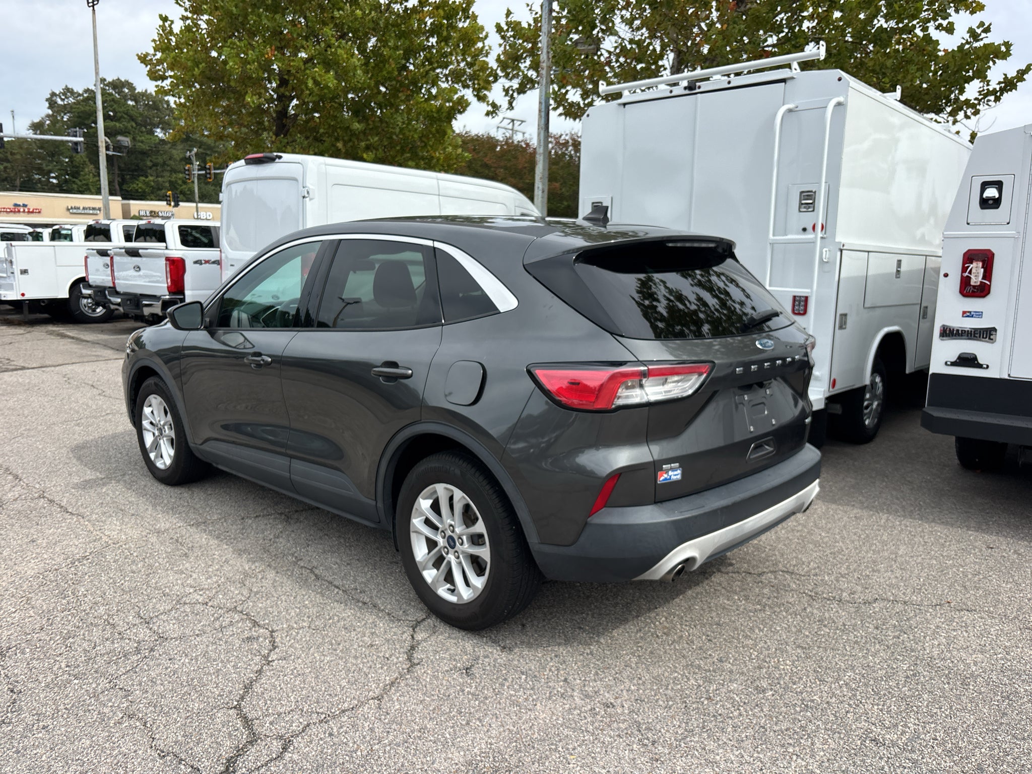 2020 Ford Escape SE