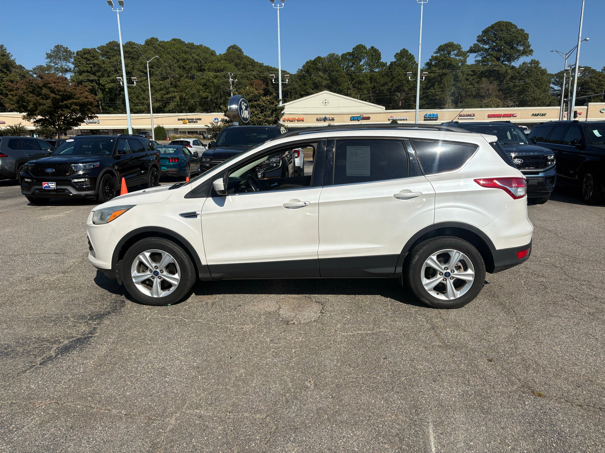 2015 Ford Escape SE