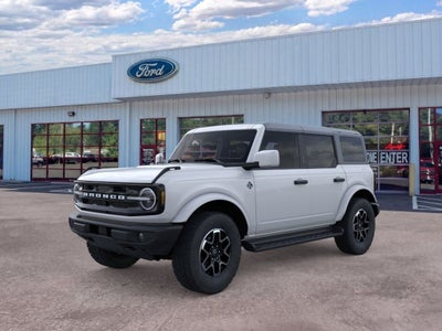 2026 Ford Bronco Outer Banks