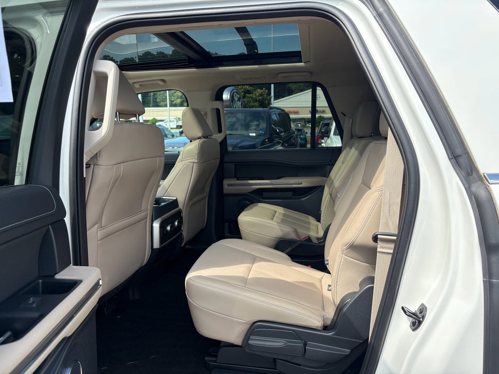 2022 Ford Expedition MAX XLT