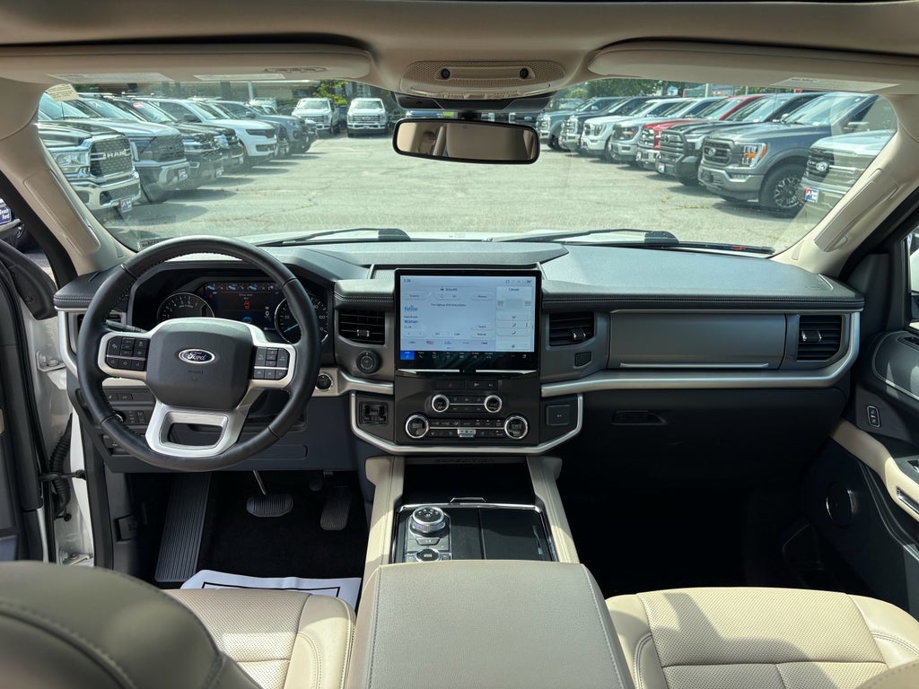 2022 Ford Expedition MAX XLT