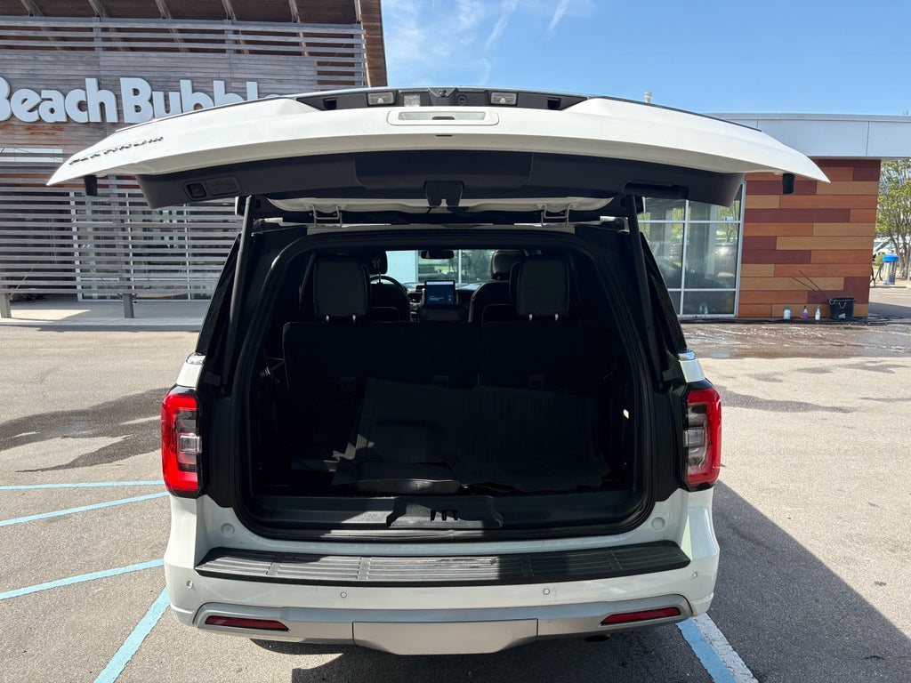 2024 Ford Expedition Platinum