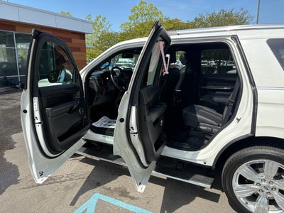 2024 Ford Expedition Platinum