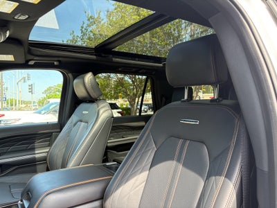 2024 Ford Expedition Platinum