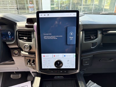 2024 Ford Expedition Platinum