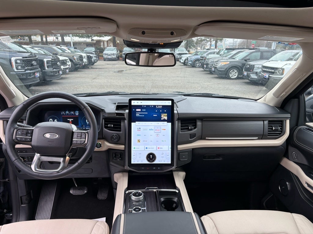 2024 Ford Expedition Platinum