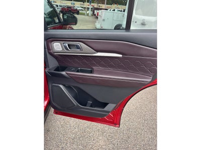 2025 Ford Explorer Platinum