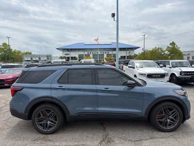 2025 Ford Explorer ST