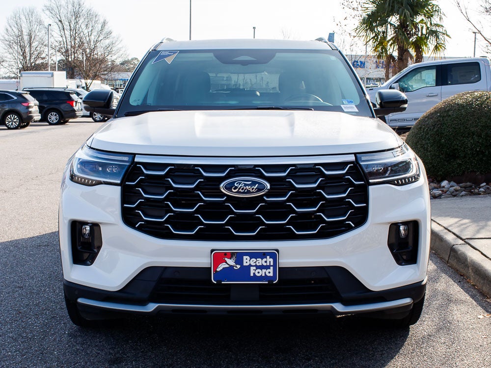 2025 Ford Explorer Platinum