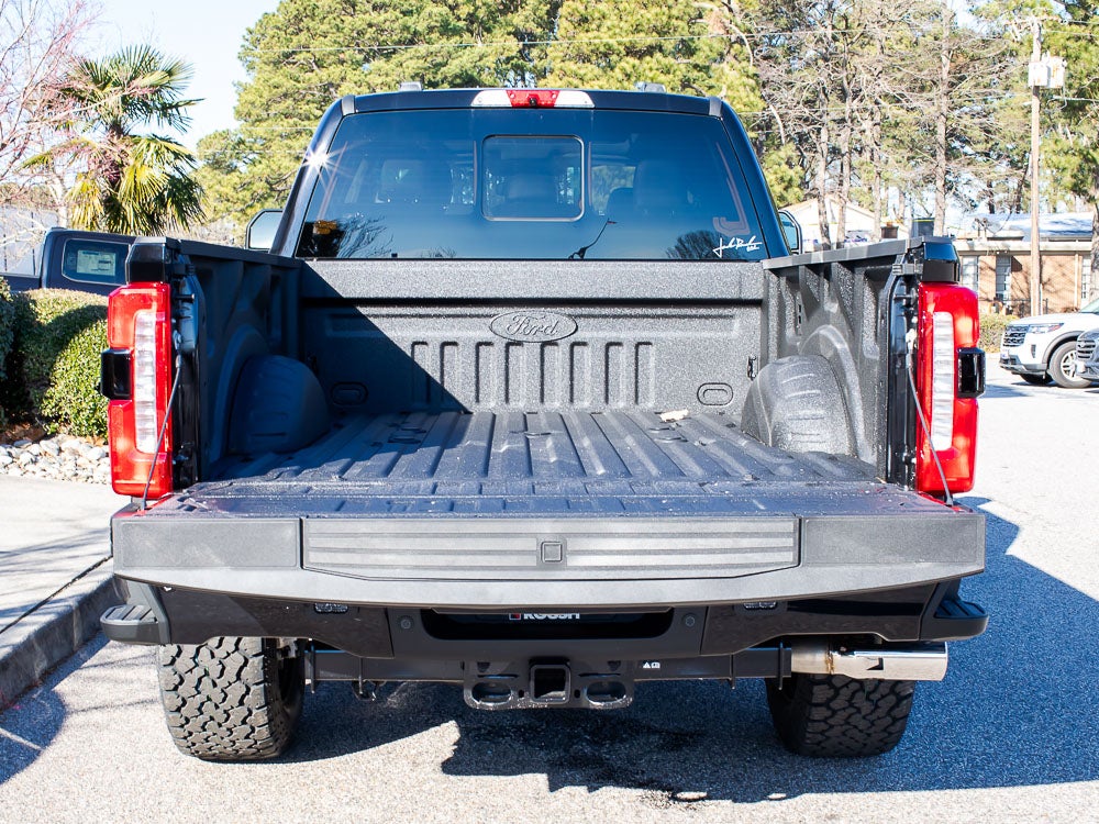 2026 Ford F-350 LARIAT Roush