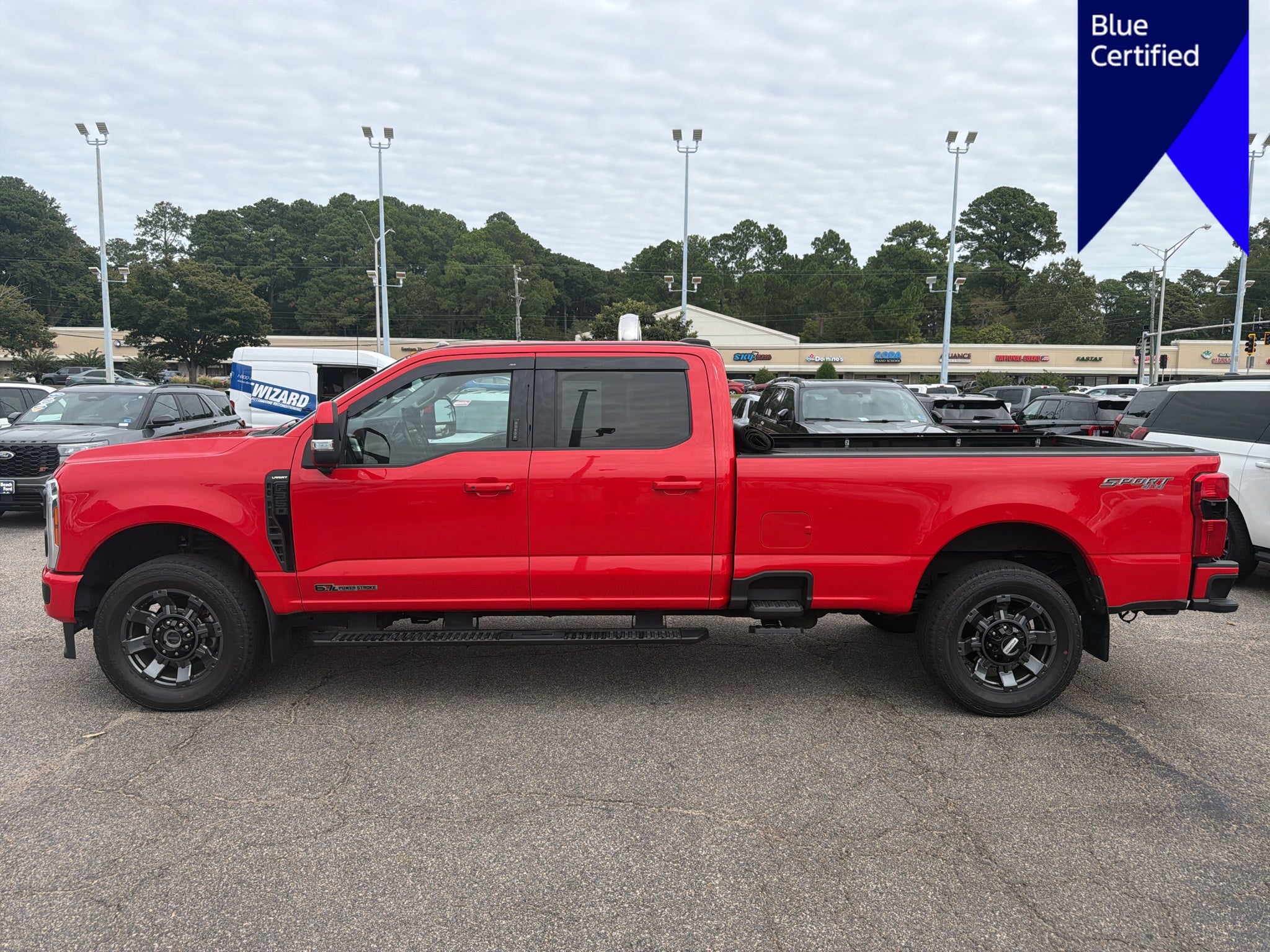 2023 Ford F-350 LARIAT