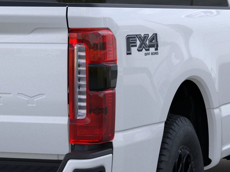 2025 Ford F-350 LARIAT