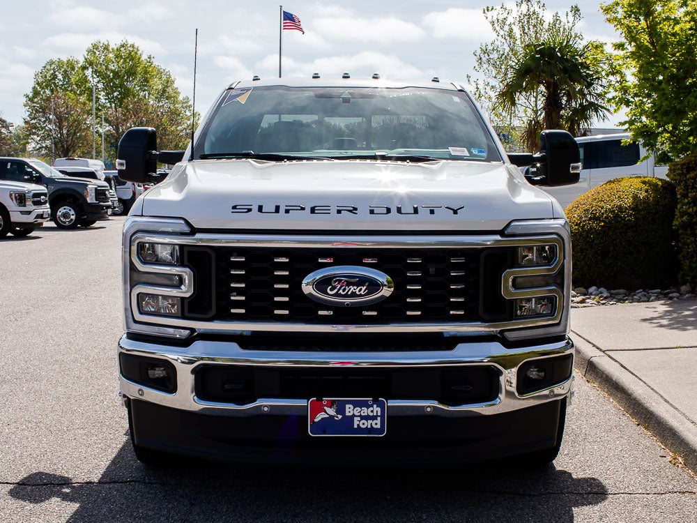 2026 Ford F-350 LARIAT