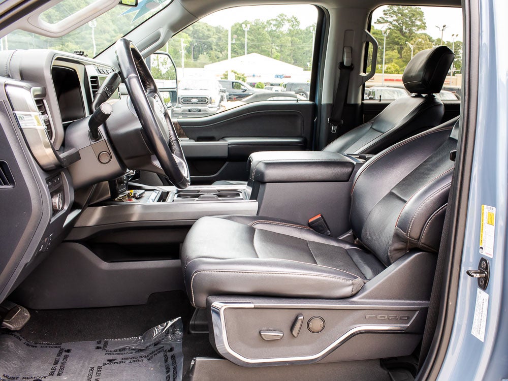 2023 Ford F-450 LARIAT
