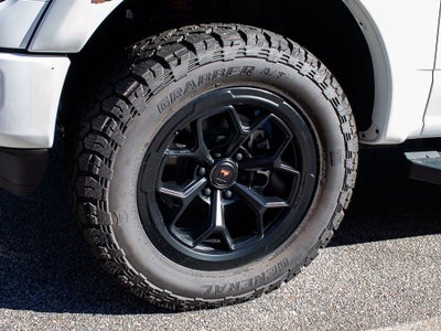 2025 Ford F-150 LARIAT Roush