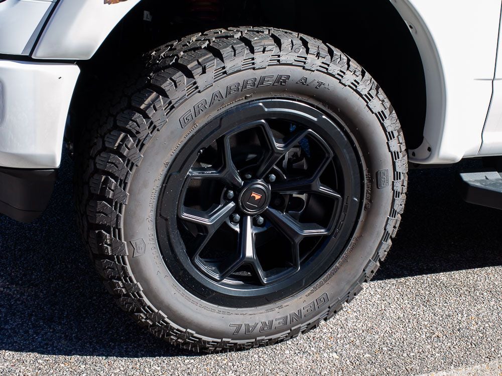 2025 Ford F-150 LARIAT Roush