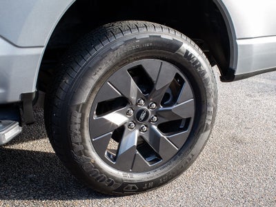 2023 Ford F-150 Lightning XLT
