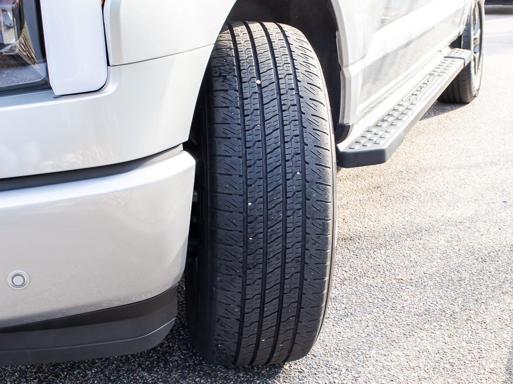 2023 Ford F-150 Lightning XLT