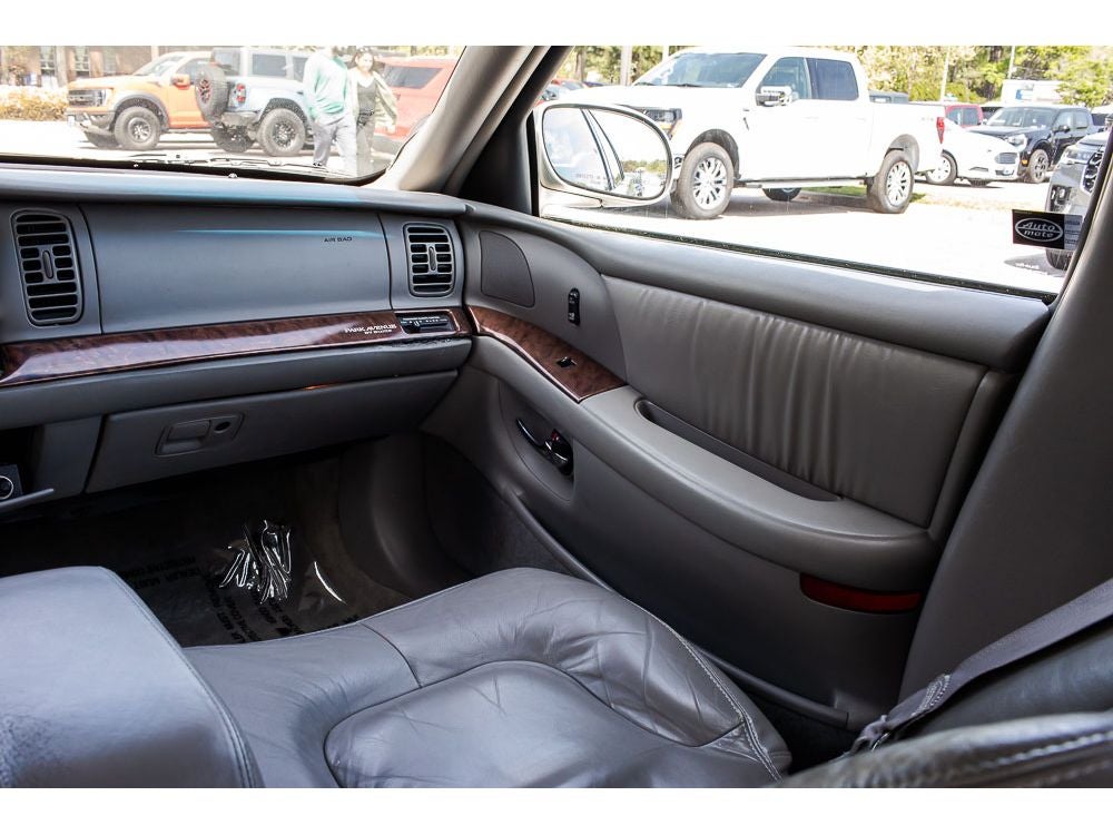 2005 Buick Park Avenue Base