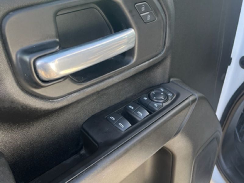 2021 Chevrolet Silverado Custom