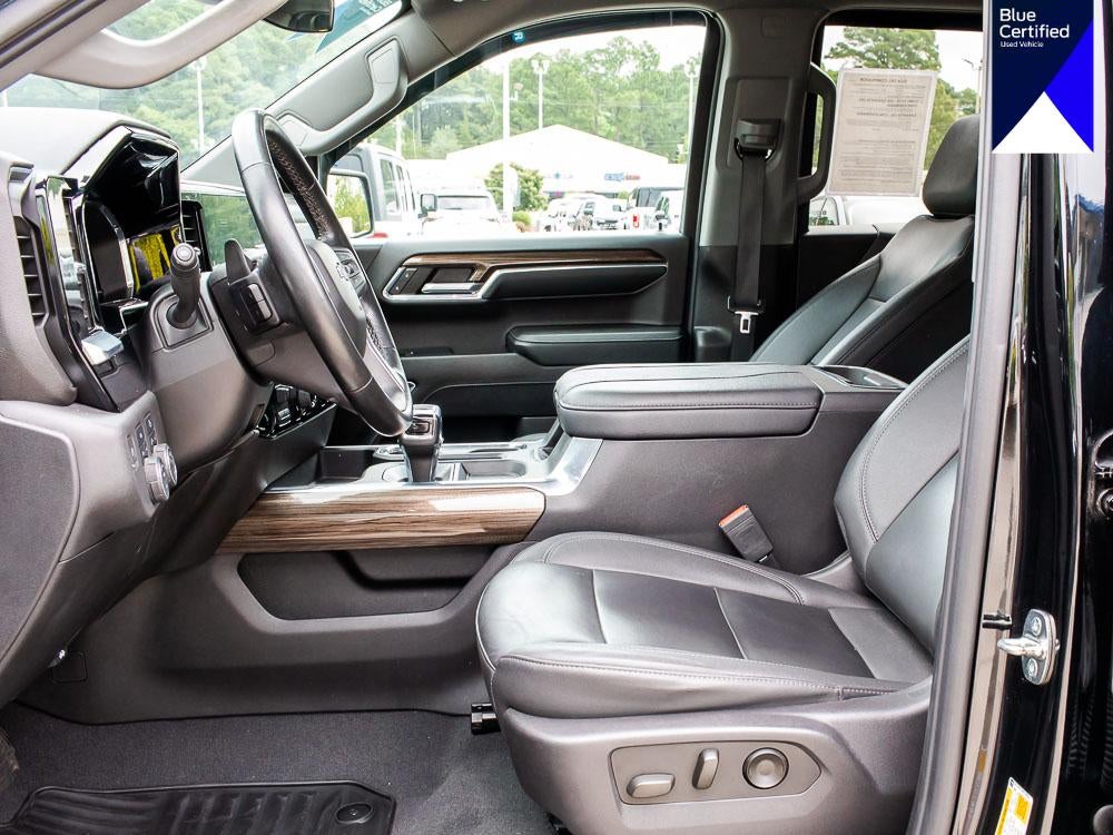 2023 Chevrolet Silverado RST