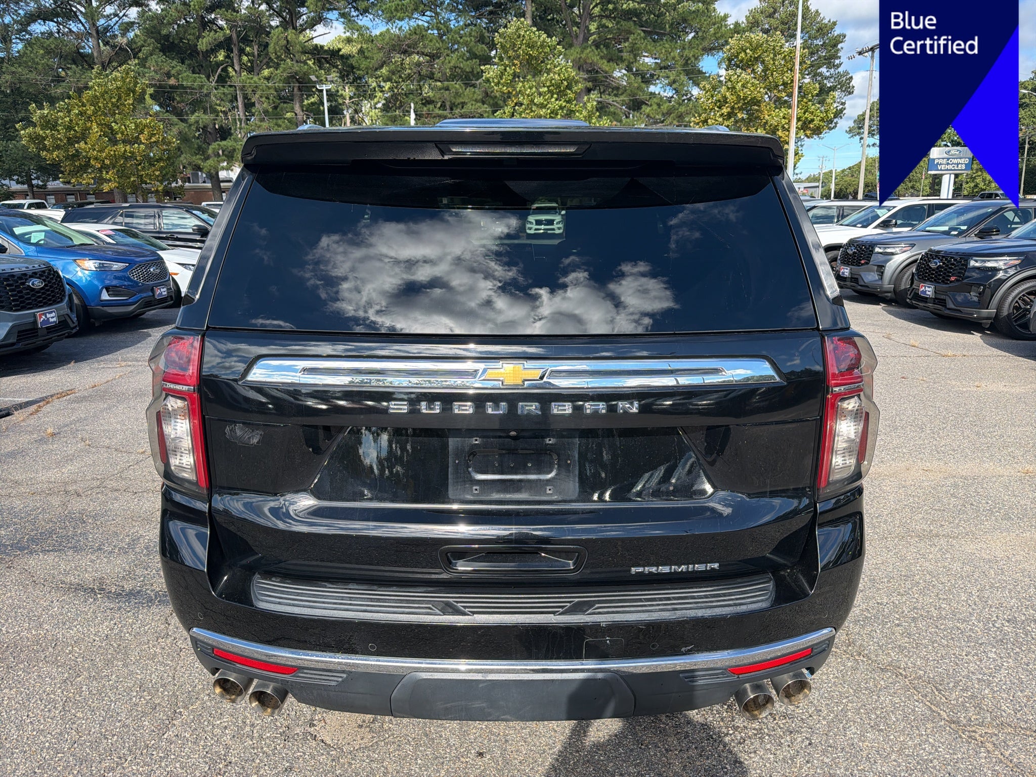 2023 Chevrolet Suburban Premier